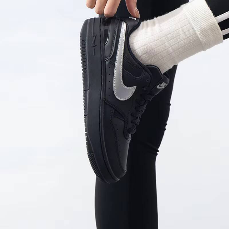Hot 2026 Nike Women Gamma Forc - Street Fashion Nike ulasan dan harga