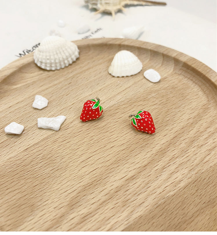 Acrylic Strawberry Earrings Fa - Street Fashion Earrings ulasan dan harga