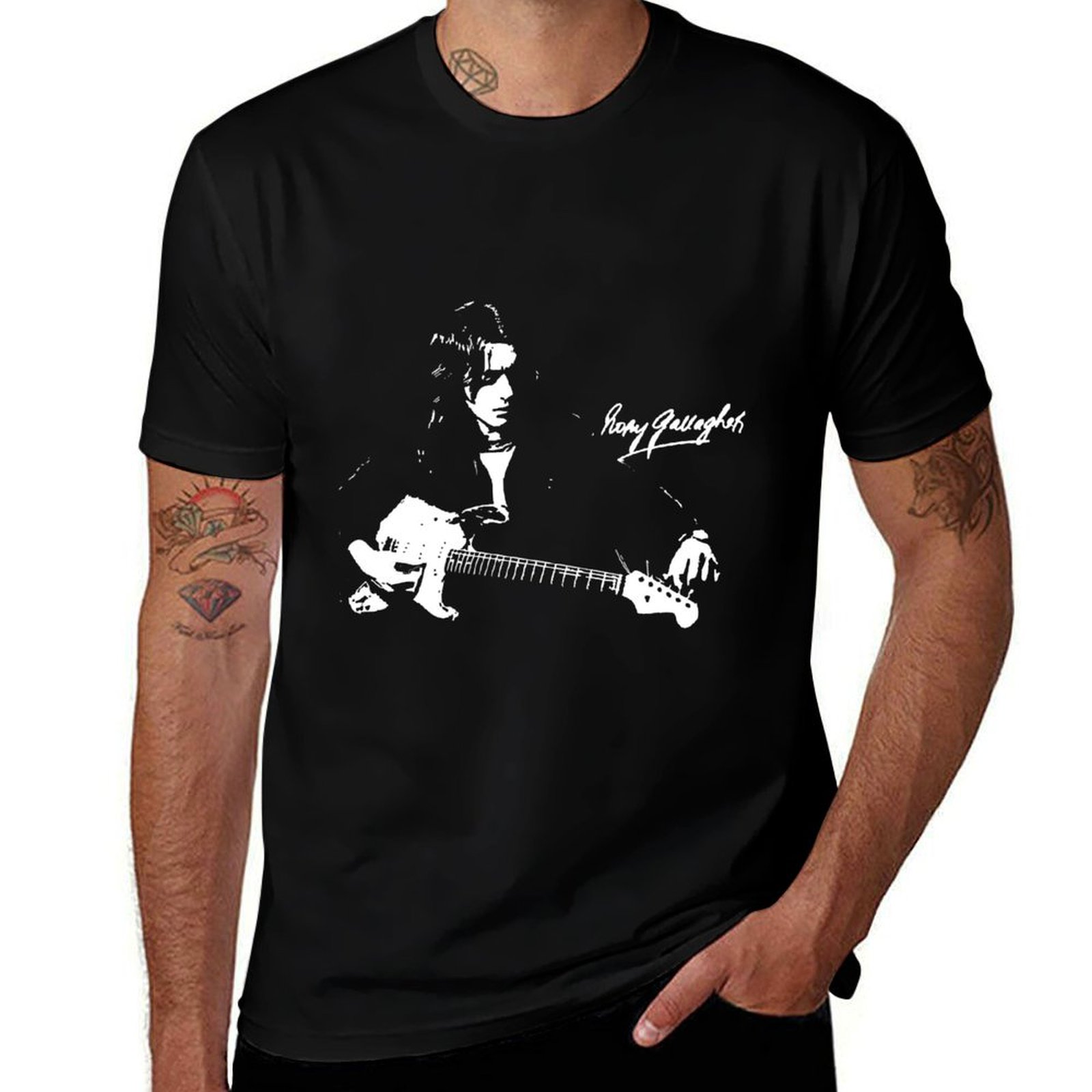 rory gallagher Essential T-Shi - Street Fashion Essentials ulasan dan harga