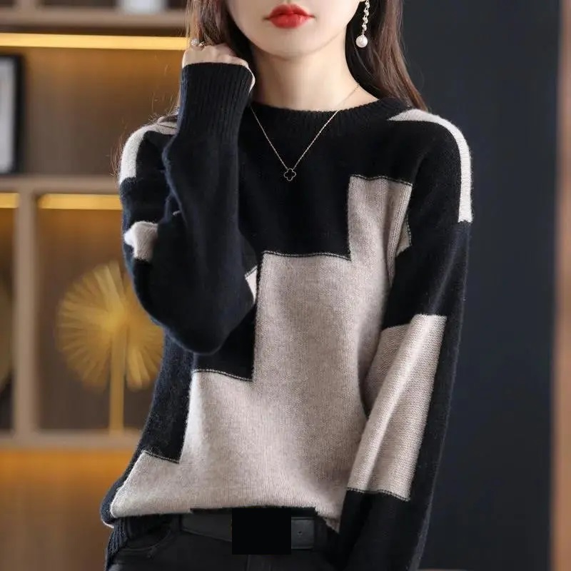 Fashion O-Neck Spliced Knitted - Street Fashion In Korea ulasan dan harga